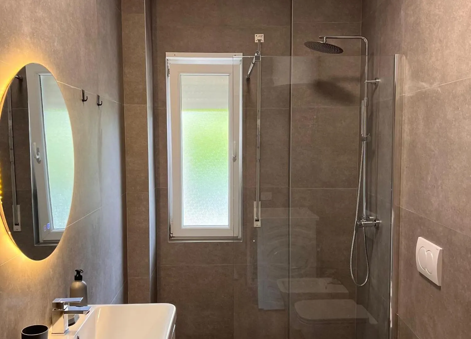 Apartment Gjiri I Lalzit Durres Albania